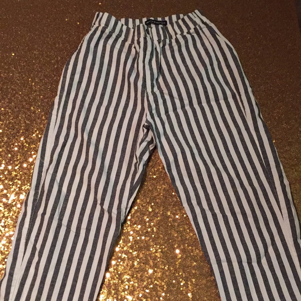 Brandi Melville pants.